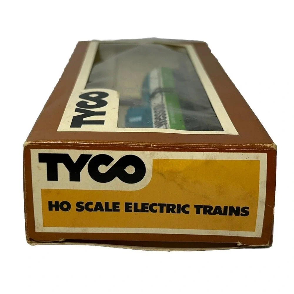 TYCO HO Scale Wesson Pure Vegetable Oil Tank Car GA 9876‎ Blue Green With Box
